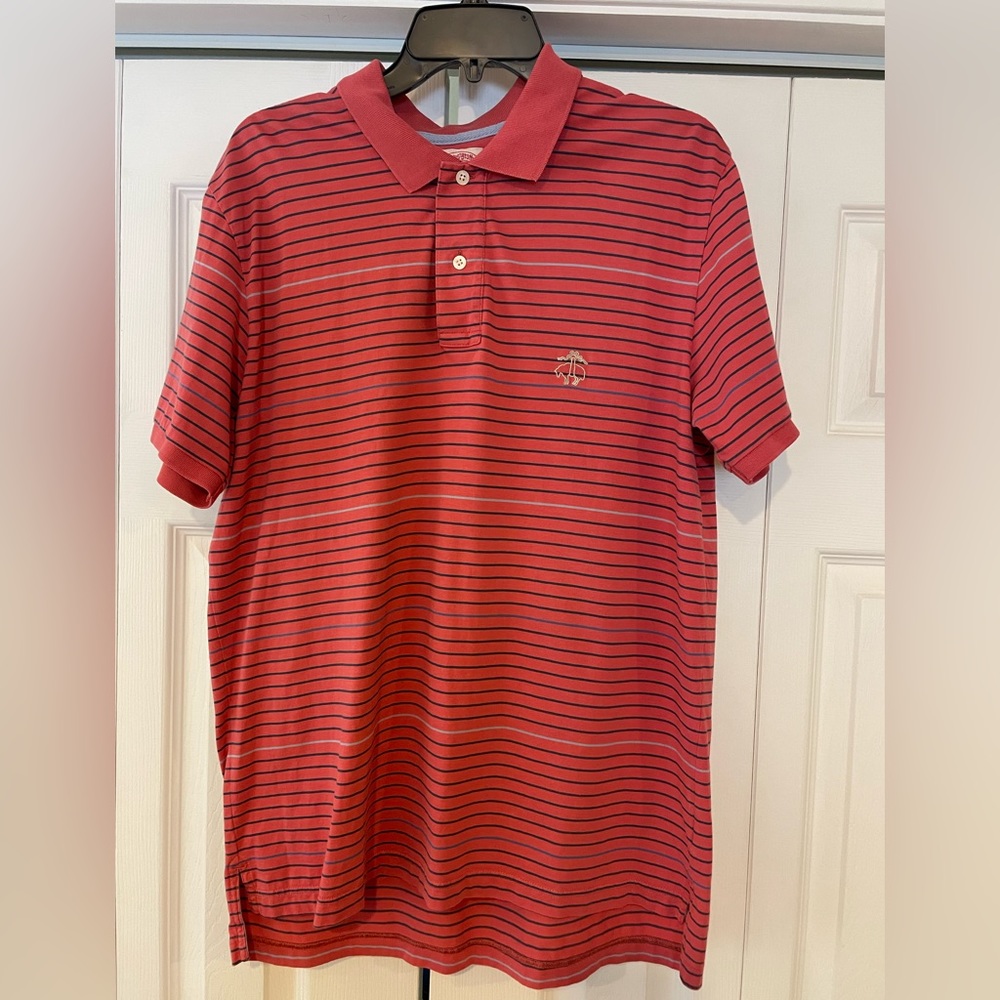 Brooks Brothers polo shirt in very good condition. Size large.